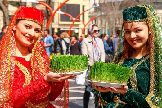 برگزار کننده جشن نوروز خانوادگی